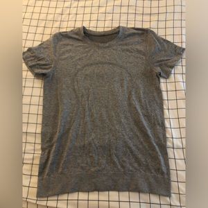 Swiftly Tech Short Sleeve Relaxed Fit Shirt